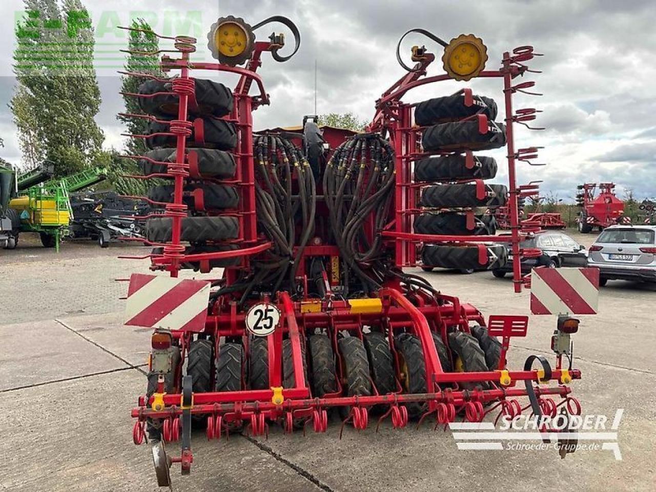 Väderstad rapid a 600 c jumbo - Szemenkénti vetőgép: 4 kép. Väderstad rapid a 600 c jumbo - Szemenkénti vetőgép: 4 kép.