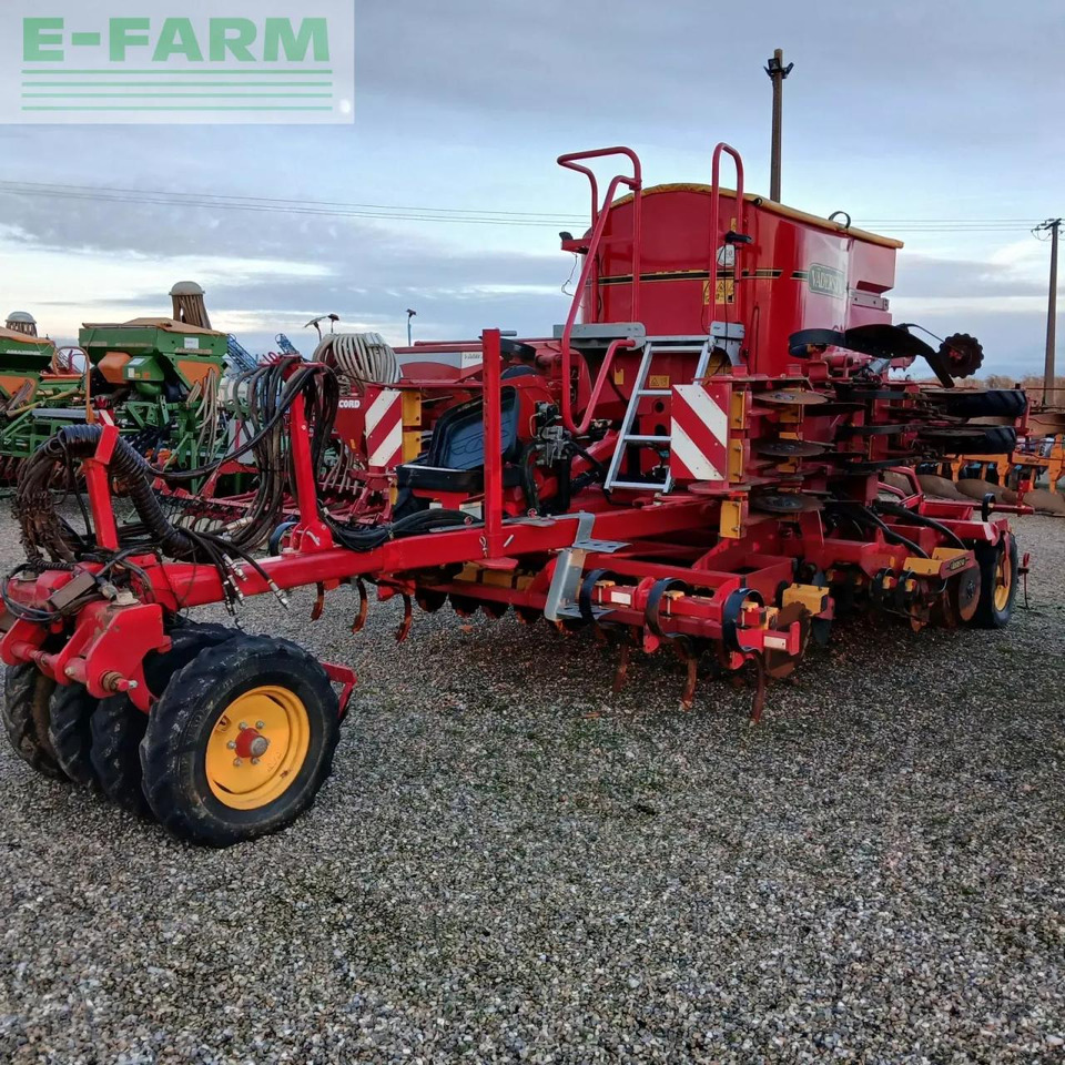 Väderstad rapid rda 400s - Precíziós vetőgép: 1 kép. Väderstad rapid rda 400s - Precíziós vetőgép: 1 kép.