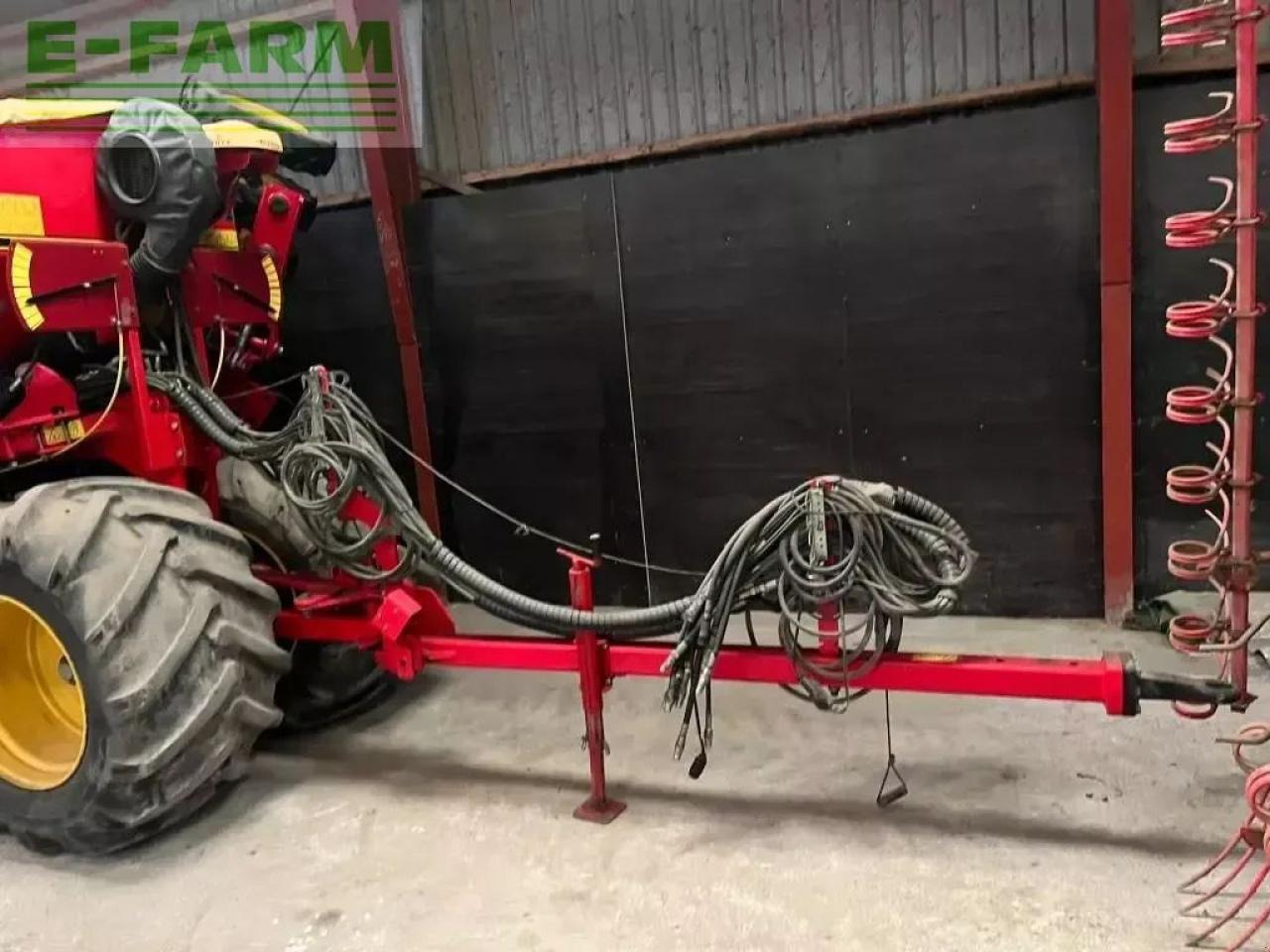 Väderstad rda600 c - Szemenkénti vetőgép: 3 kép. Väderstad rda600 c - Szemenkénti vetőgép: 3 kép.