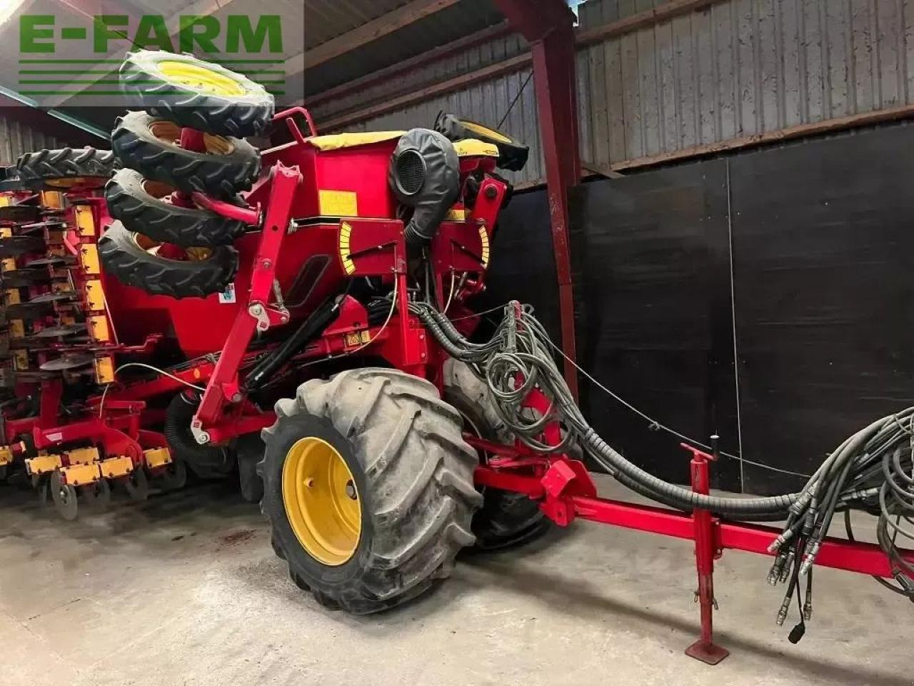 Väderstad rda600 c - Szemenkénti vetőgép: 4 kép. Väderstad rda600 c - Szemenkénti vetőgép: 4 kép.