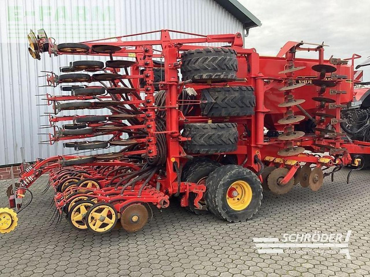 Väderstad spirit 600 s - Szemenkénti vetőgép: 5 kép. Väderstad spirit 600 s - Szemenkénti vetőgép: 5 kép.