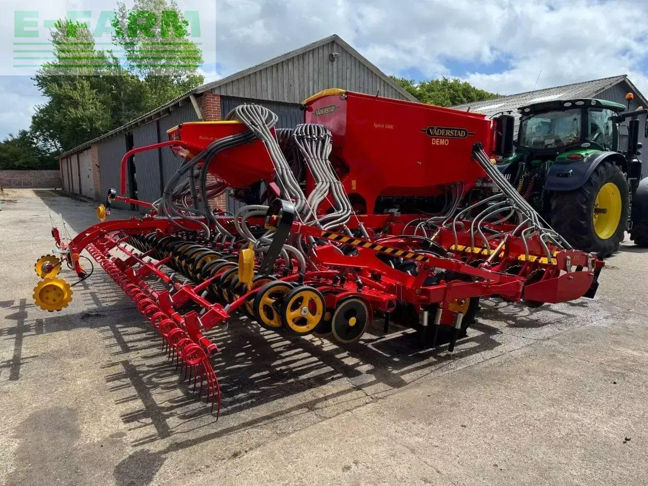 Väderstad spirit 600c - Kombinált vetőgép: 4 kép. Väderstad spirit 600c - Kombinált vetőgép: 4 kép.