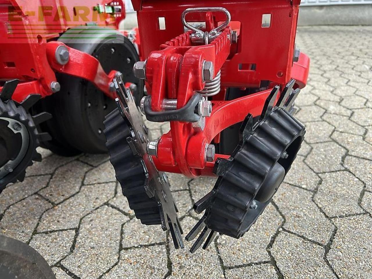 Väderstad tempo tpv 12 - Szemenkénti vetőgép: 5 kép. Väderstad tempo tpv 12 - Szemenkénti vetőgép: 5 kép.