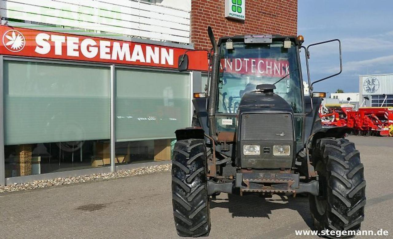 Valmet valtra 6200 - Traktor: 1 kép. Valmet valtra 6200 - Traktor: 1 kép.