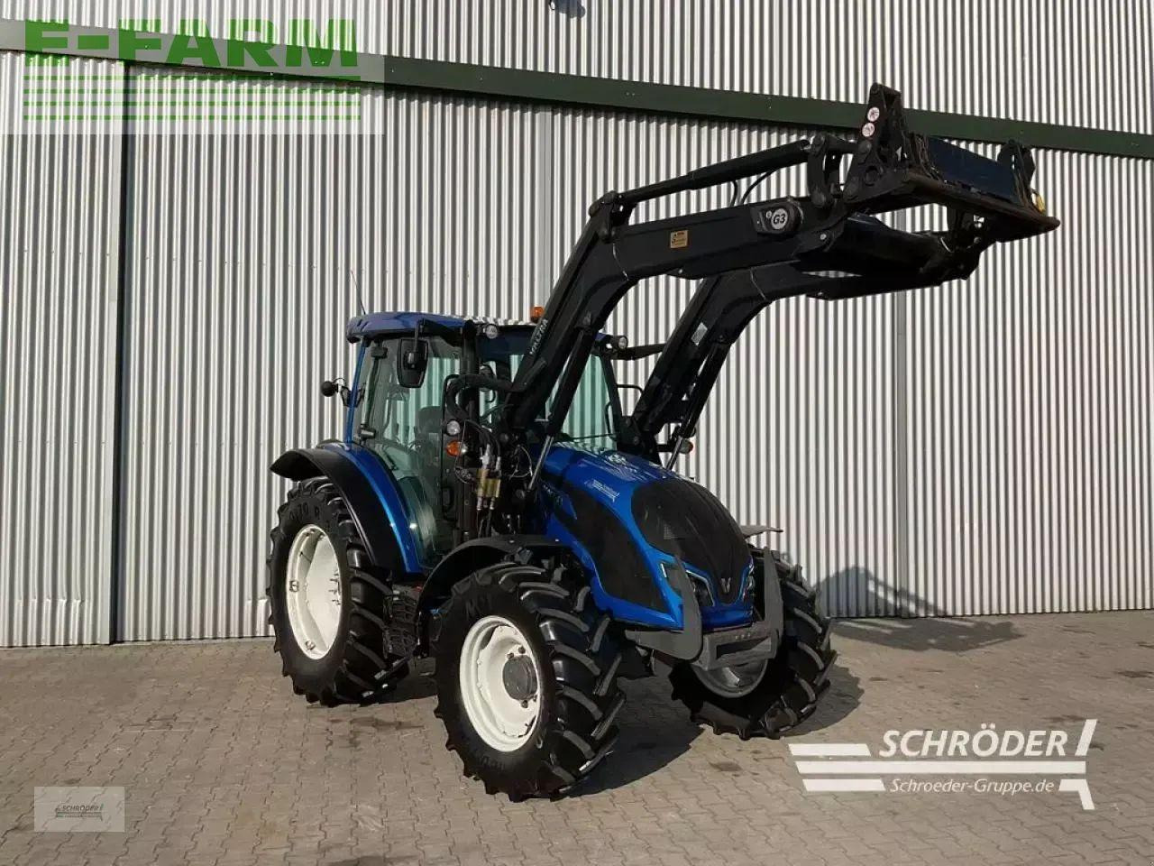 Valtra a 84 sh - Traktor: 1 kép. Valtra a 84 sh - Traktor: 1 kép.