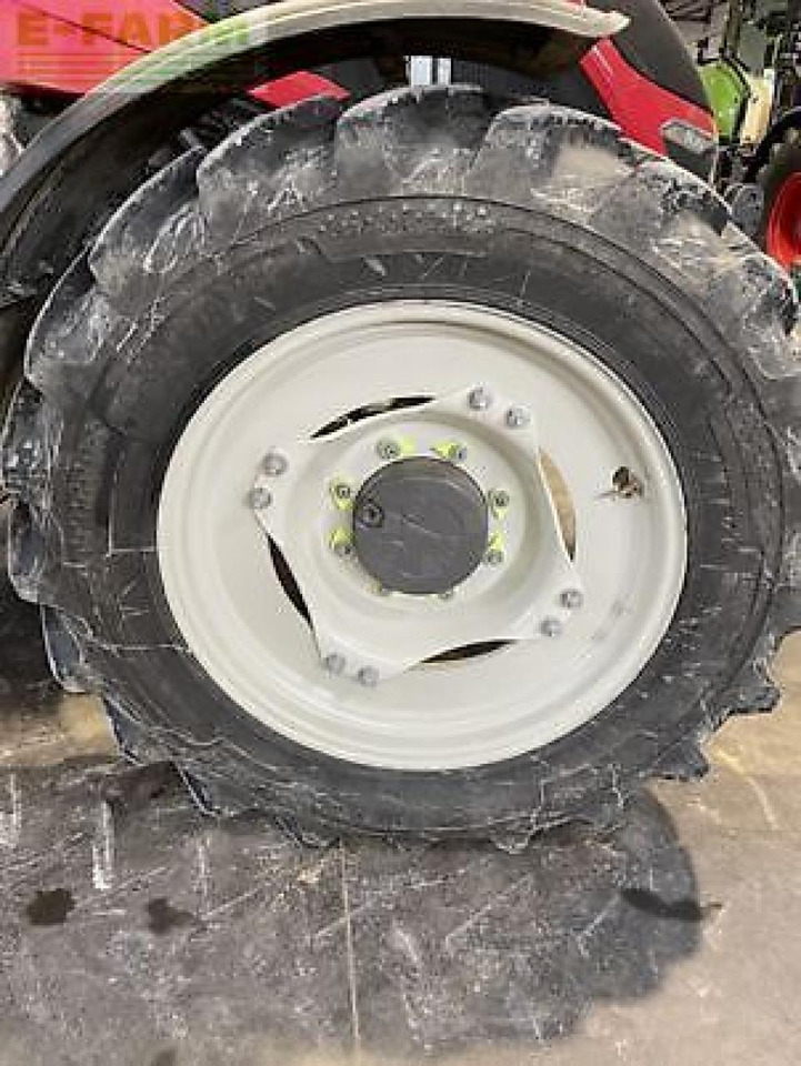 Traktor Valtra a95h2: 7 kép.