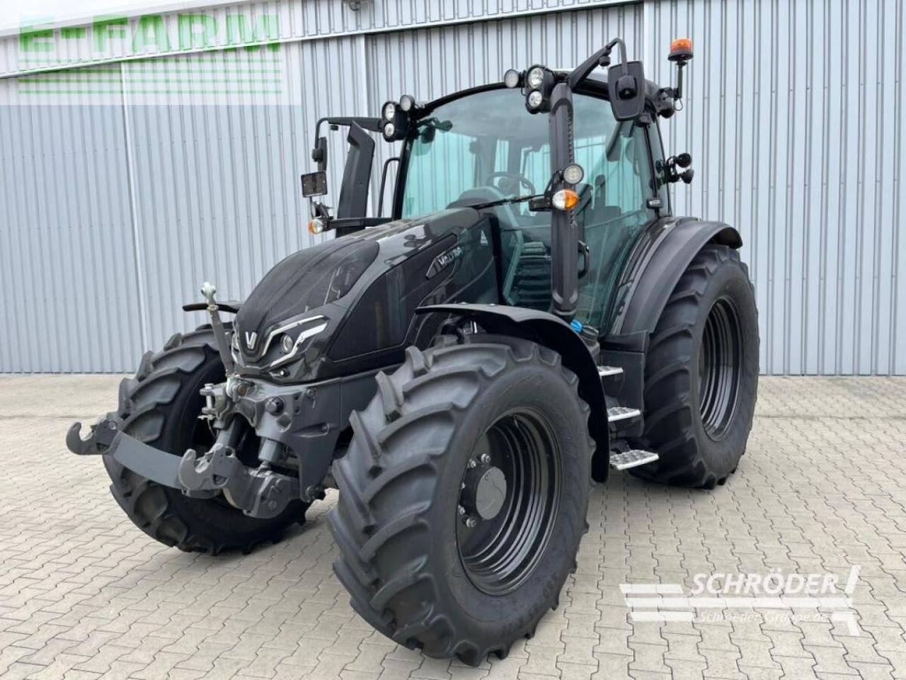 Valtra g 135 a - Traktor: 1 kép. Valtra g 135 a - Traktor: 1 kép.