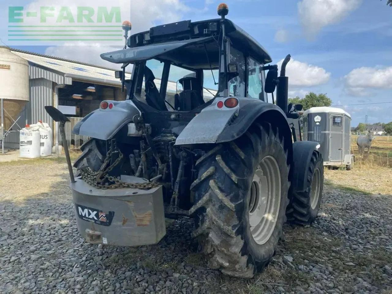 Valtra n 142 - Traktor: 3 kép. Valtra n 142 - Traktor: 3 kép.
