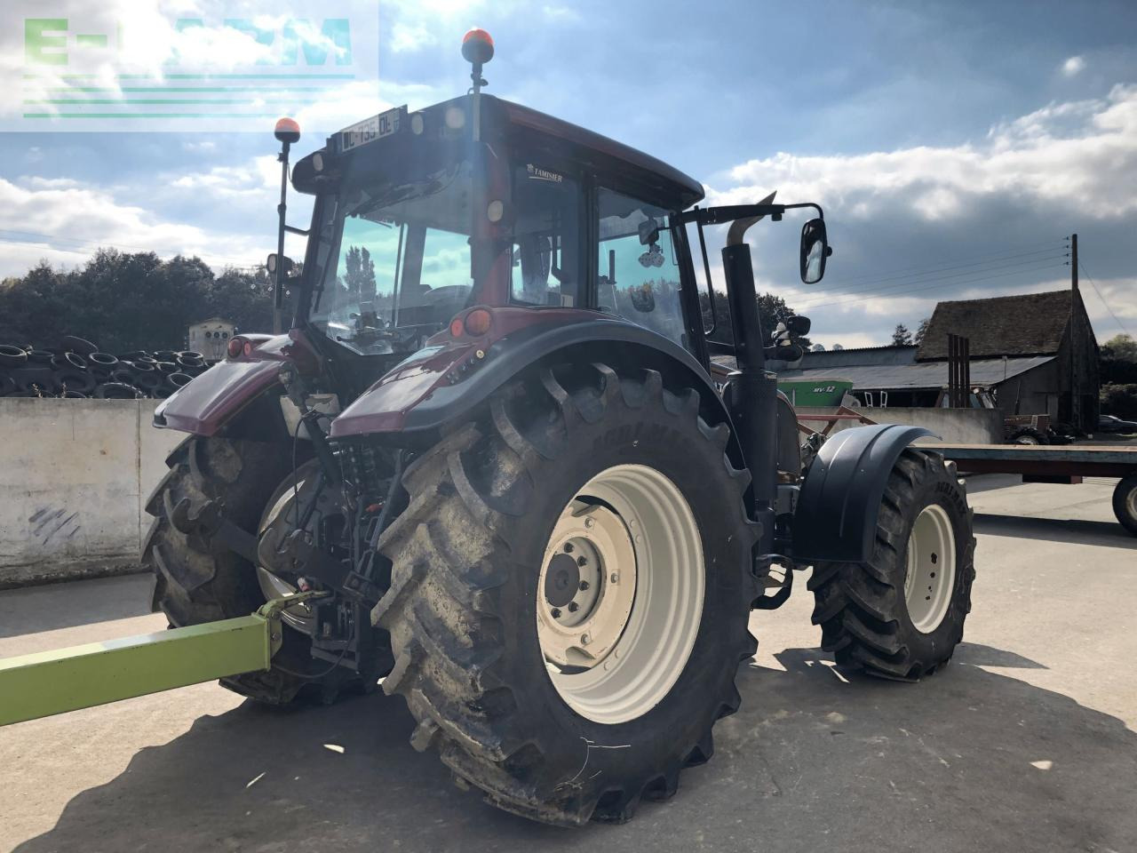 Valtra n 163 - Traktor: 3 kép. Valtra n 163 - Traktor: 3 kép.