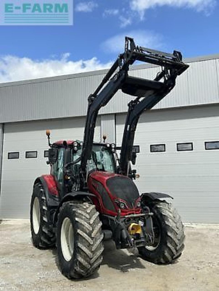 Valtra n134a - Traktor: 1 kép. Valtra n134a - Traktor: 1 kép.