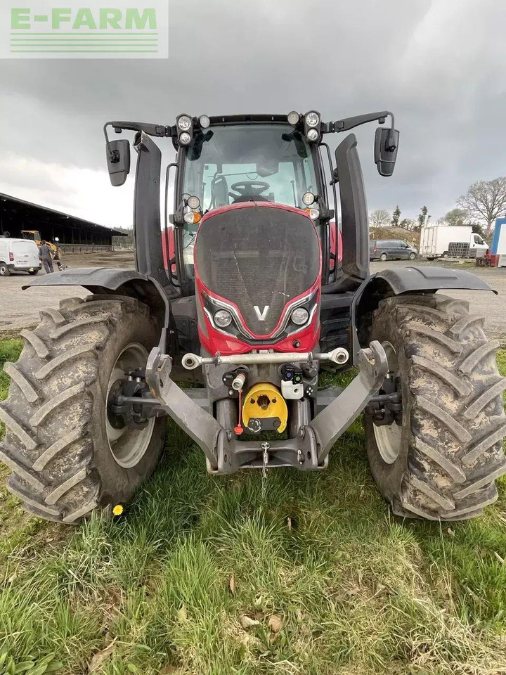 Valtra n135 a - Traktor: 3 kép. Valtra n135 a - Traktor: 3 kép.