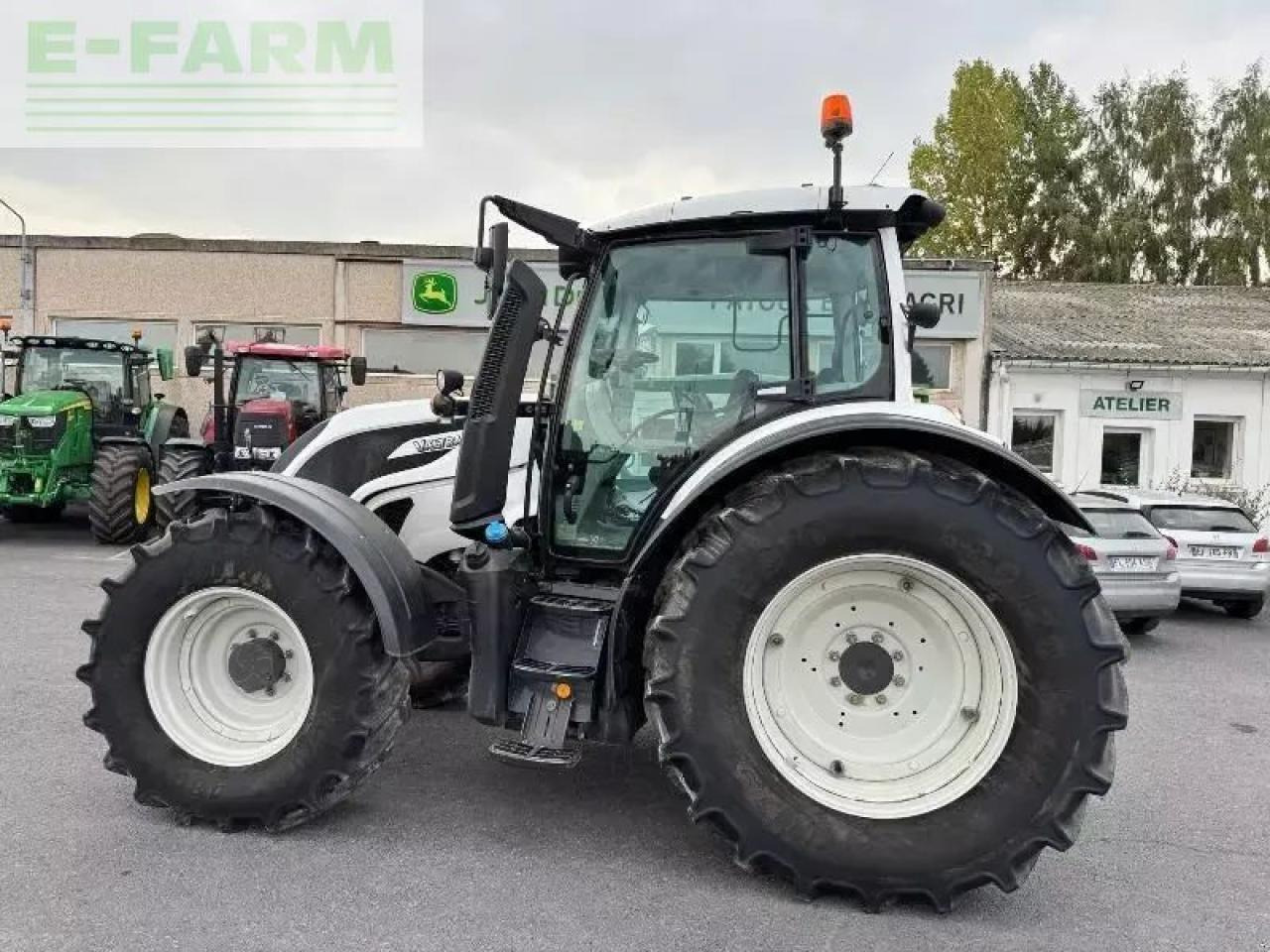 Valtra n174 direct Direct - Traktor: 2 kép. Valtra n174 direct Direct - Traktor: 2 kép.