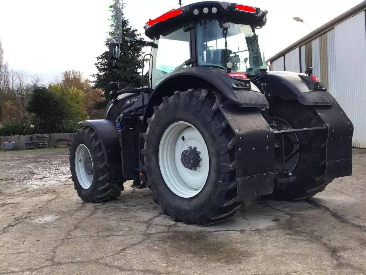 Valtra s 294 smarttouch - Traktor: 4 kép. Valtra s 294 smarttouch - Traktor: 4 kép.