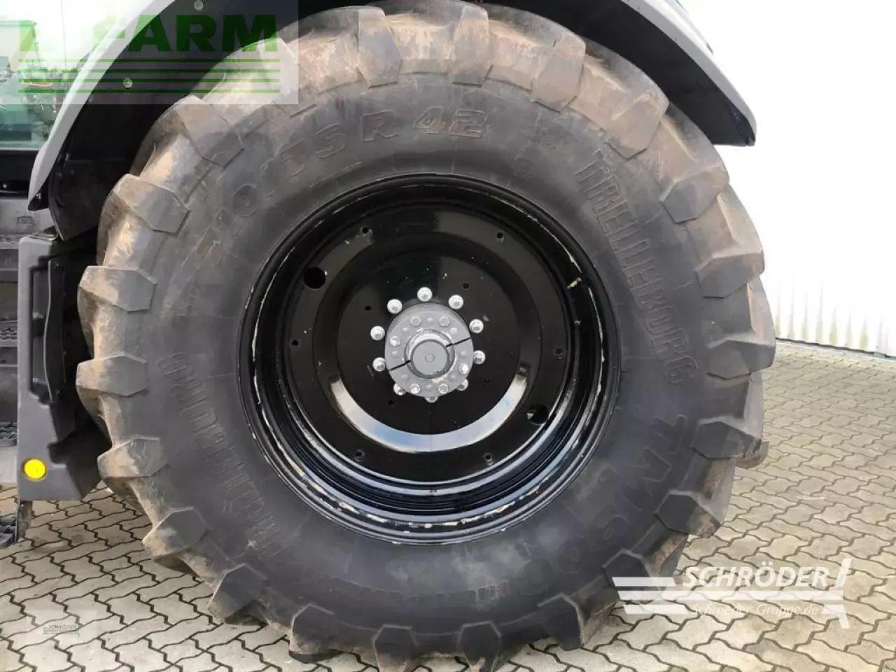Traktor Valtra s 324 smarttouch | fzw | gps | rüfa: 8 kép. Traktor Valtra s 324 smarttouch | fzw | gps | rüfa: 8 kép.