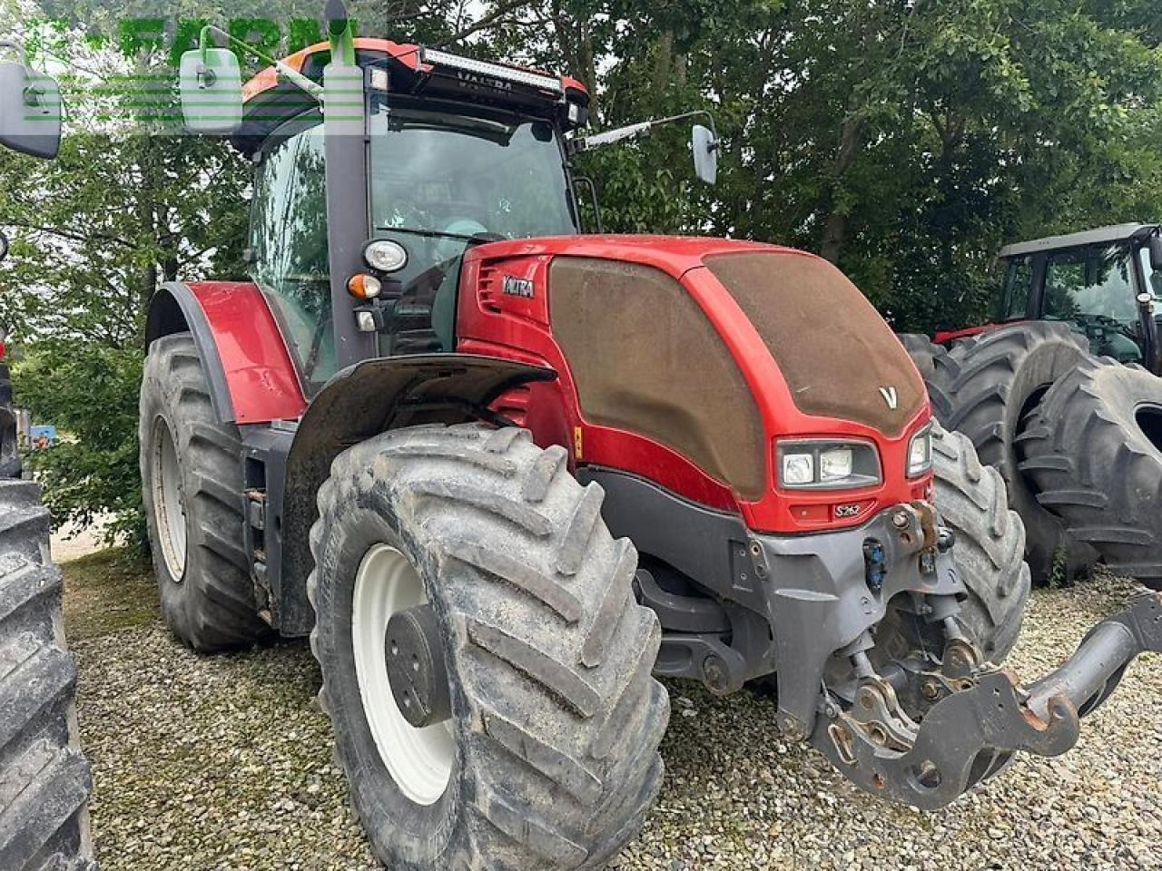 Valtra s262 - Traktor: 2 kép. Valtra s262 - Traktor: 2 kép.