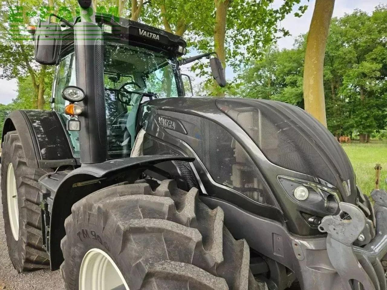Valtra s394 smarttouch twintrac s274 s294 s324 s354 s374 fendt agco - Traktor: 4 kép. Valtra s394 smarttouch twintrac s274 s294 s324 s354 s374 fendt agco - Traktor: 4 kép.