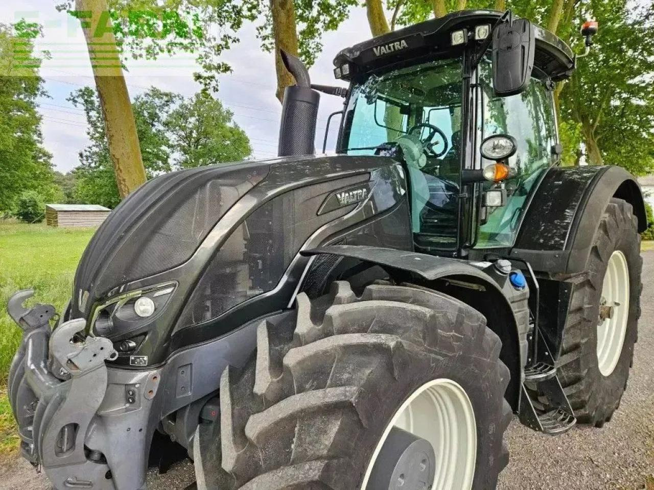 Valtra s394 smarttouch twintrac s274 s294 s324 s354 s374 fendt agco - Traktor: 3 kép. Valtra s394 smarttouch twintrac s274 s294 s324 s354 s374 fendt agco - Traktor: 3 kép.