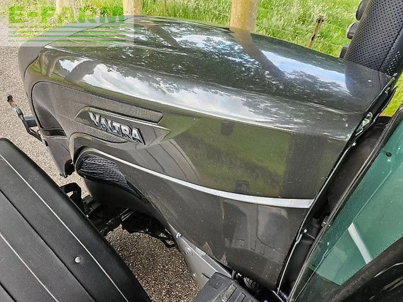 Traktor Valtra s394 smarttouch twintrac s274 s294 s324 s354 s374 fendt agco: 10 kép.