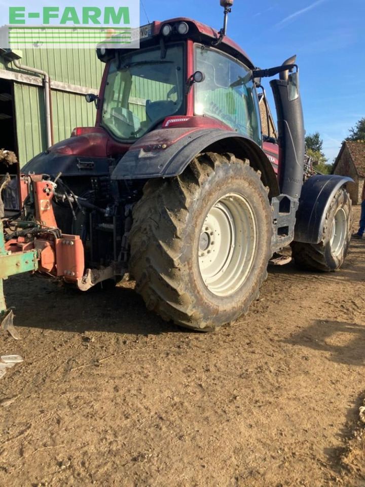 Valtra t 154 hi - Traktor: 3 kép. Valtra t 154 hi - Traktor: 3 kép.