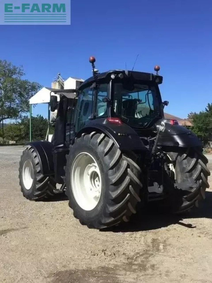 Valtra t 194 - Traktor: 2 kép. Valtra t 194 - Traktor: 2 kép.