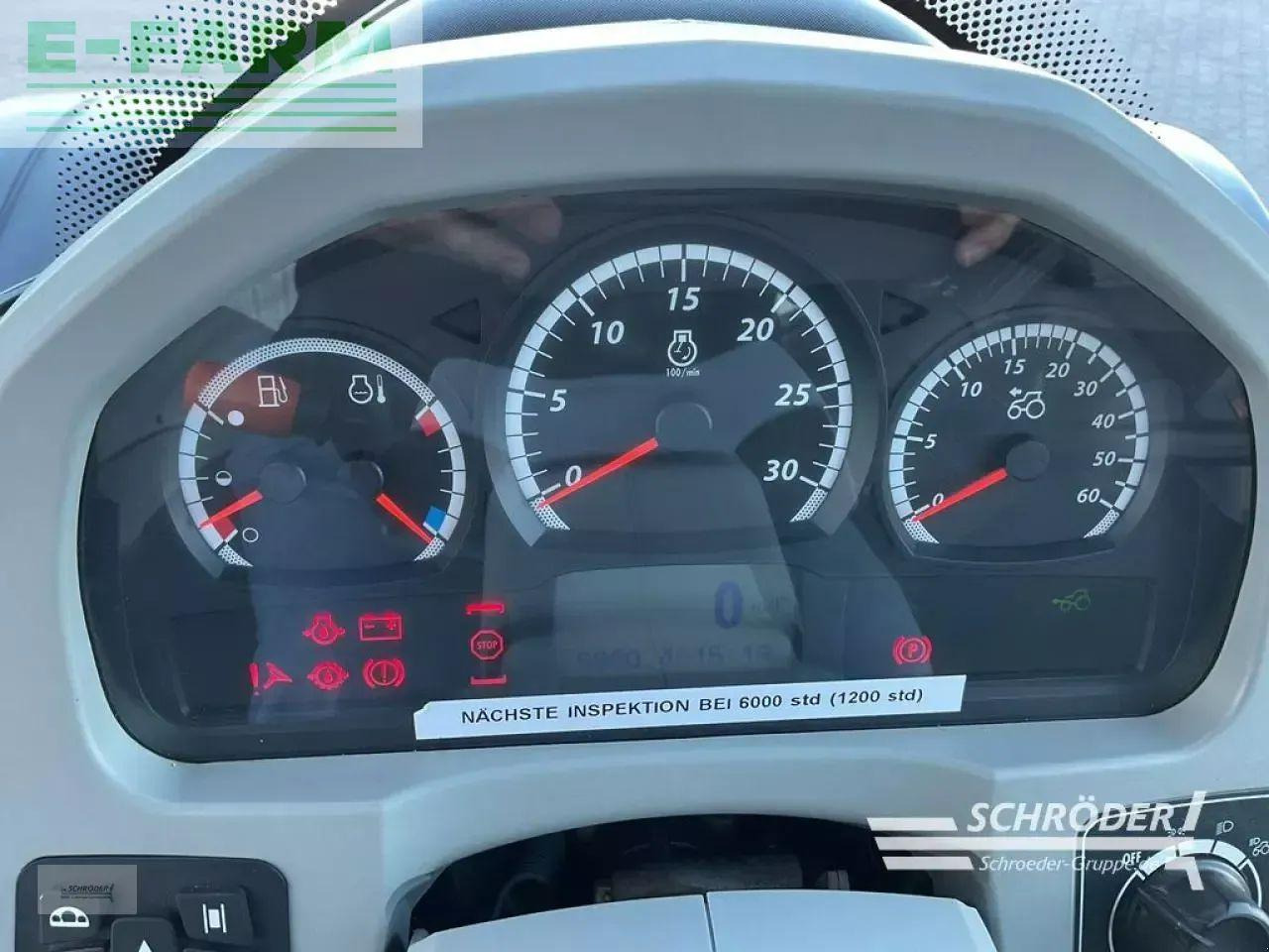 Traktor Valtra t 254 v smarttouch: 10 kép.