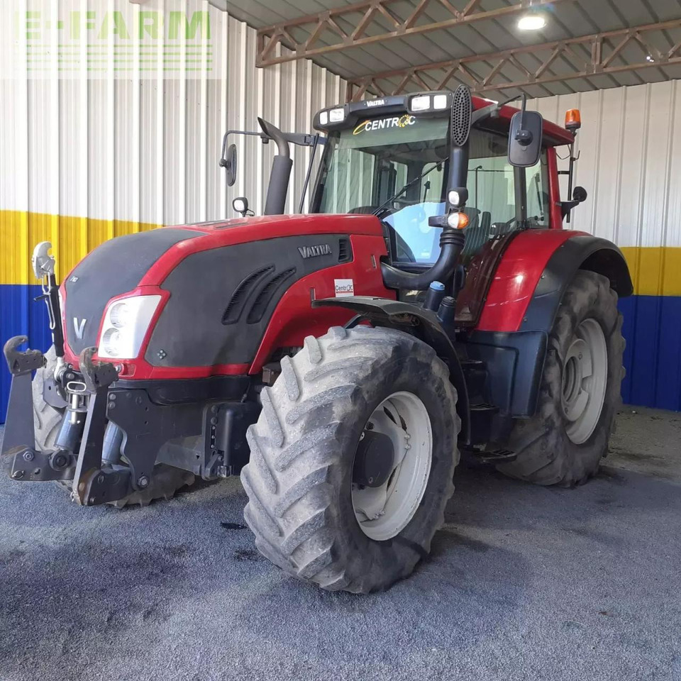 Valtra t163 - Traktor: 1 kép. Valtra t163 - Traktor: 1 kép.