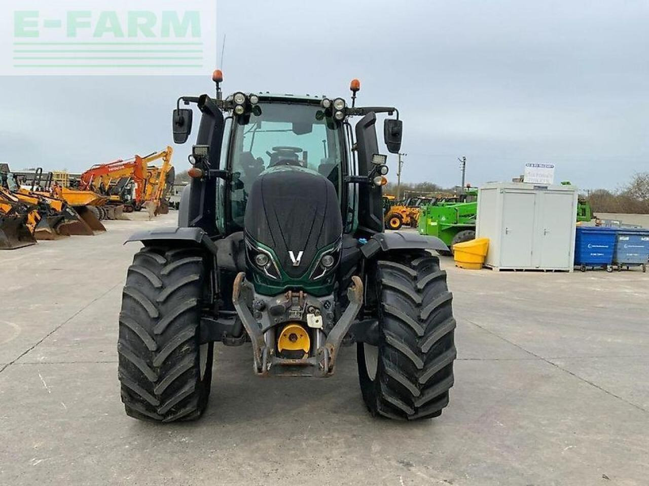 Valtra t214 direct tractor (st22267) Direct - Traktor: 5 kép. Valtra t214 direct tractor (st22267) Direct - Traktor: 5 kép.