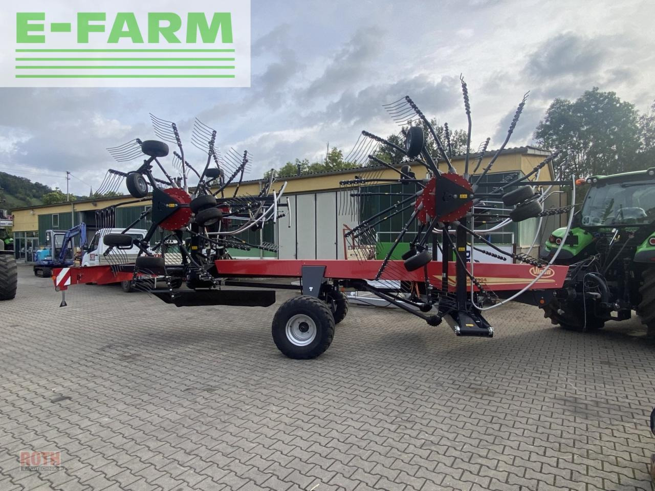 Vicon andex 1304 - Szénaforgató: 2 kép. Vicon andex 1304 - Szénaforgató: 2 kép.