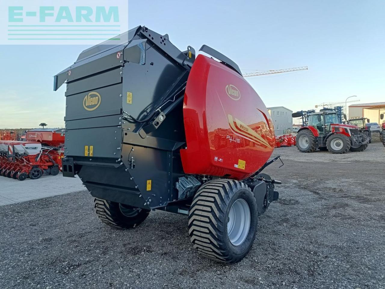 Vicon rv5220 plus sc-14 - Kocka bálázó: 5 kép. Vicon rv5220 plus sc-14 - Kocka bálázó: 5 kép.