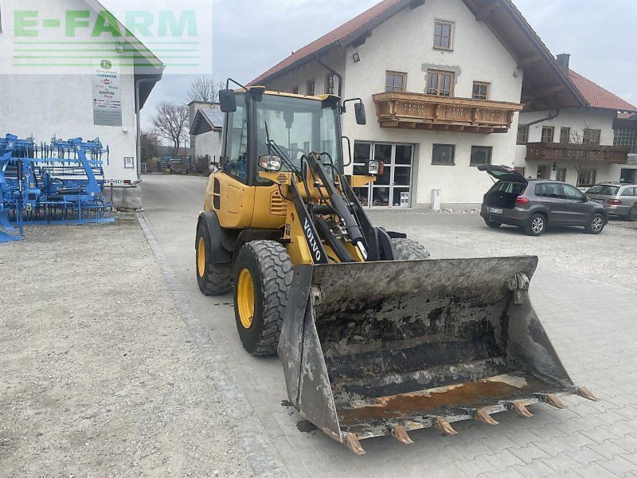Volvo l 25f - Minikotró: 4 kép. Volvo l 25f - Minikotró: 4 kép.