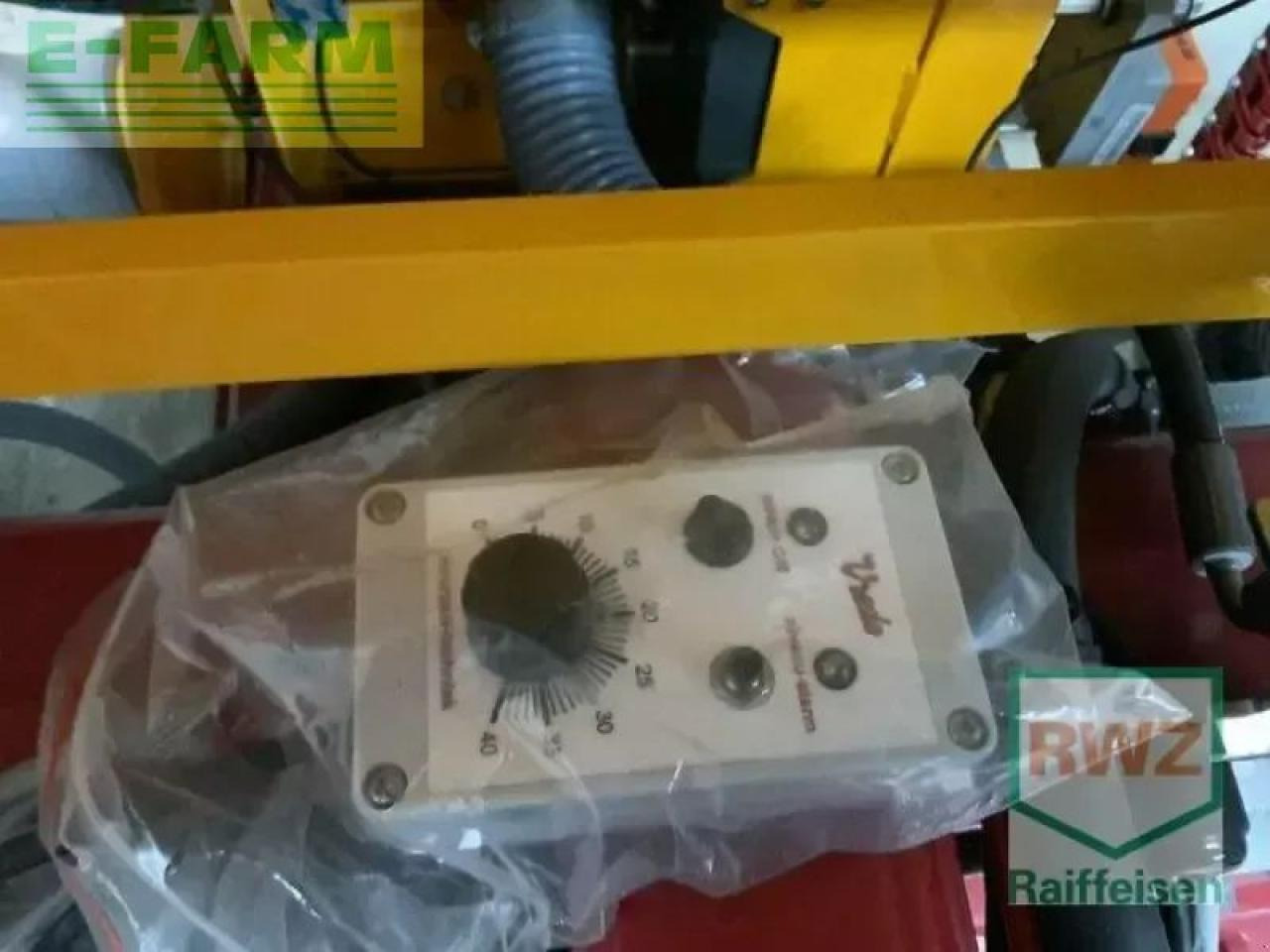 Vredo 344.07.5 agri twin - Precíziós vetőgép: 3 kép. Vredo 344.07.5 agri twin - Precíziós vetőgép: 3 kép.