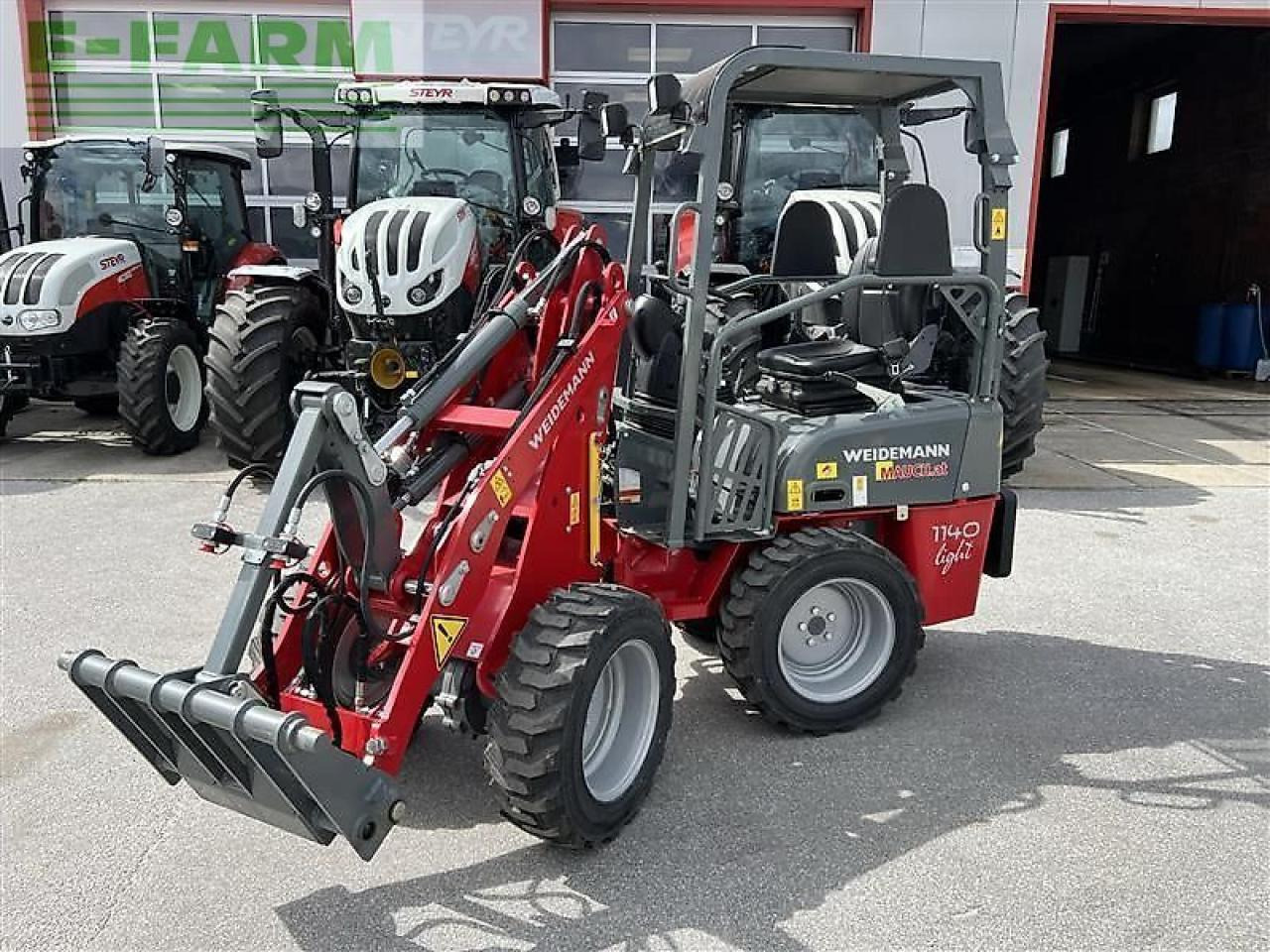 Weidemann 1140 light - Minikotró: 1 kép. Weidemann 1140 light - Minikotró: 1 kép.
