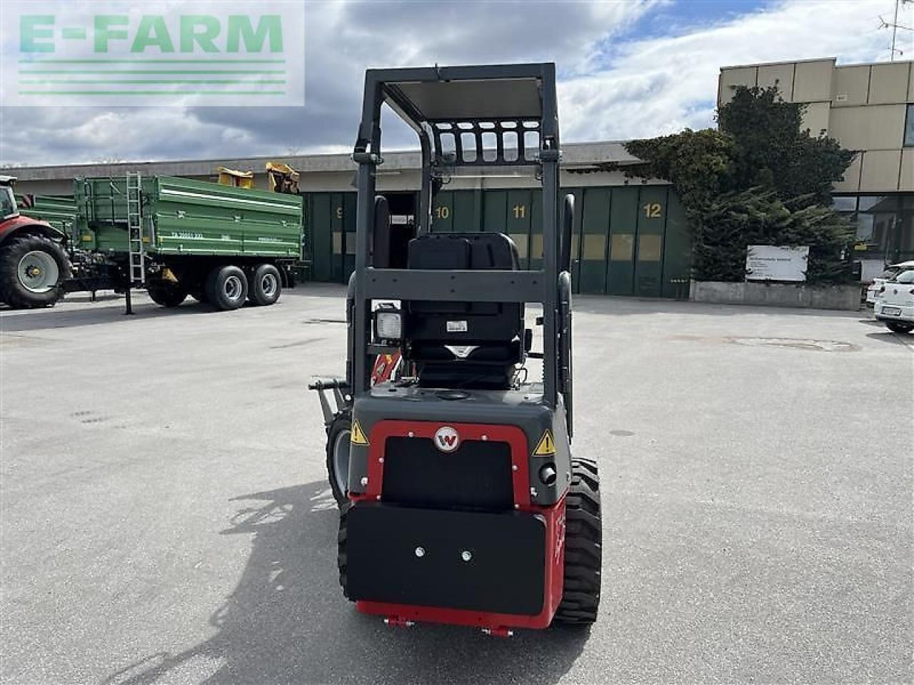 Weidemann 1140 light - Minikotró: 5 kép. Weidemann 1140 light - Minikotró: 5 kép.