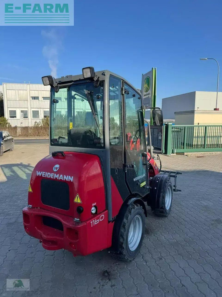 Weidemann 1160 - Gumikerekes homlokrakodó: 4 kép. Weidemann 1160 - Gumikerekes homlokrakodó: 4 kép.