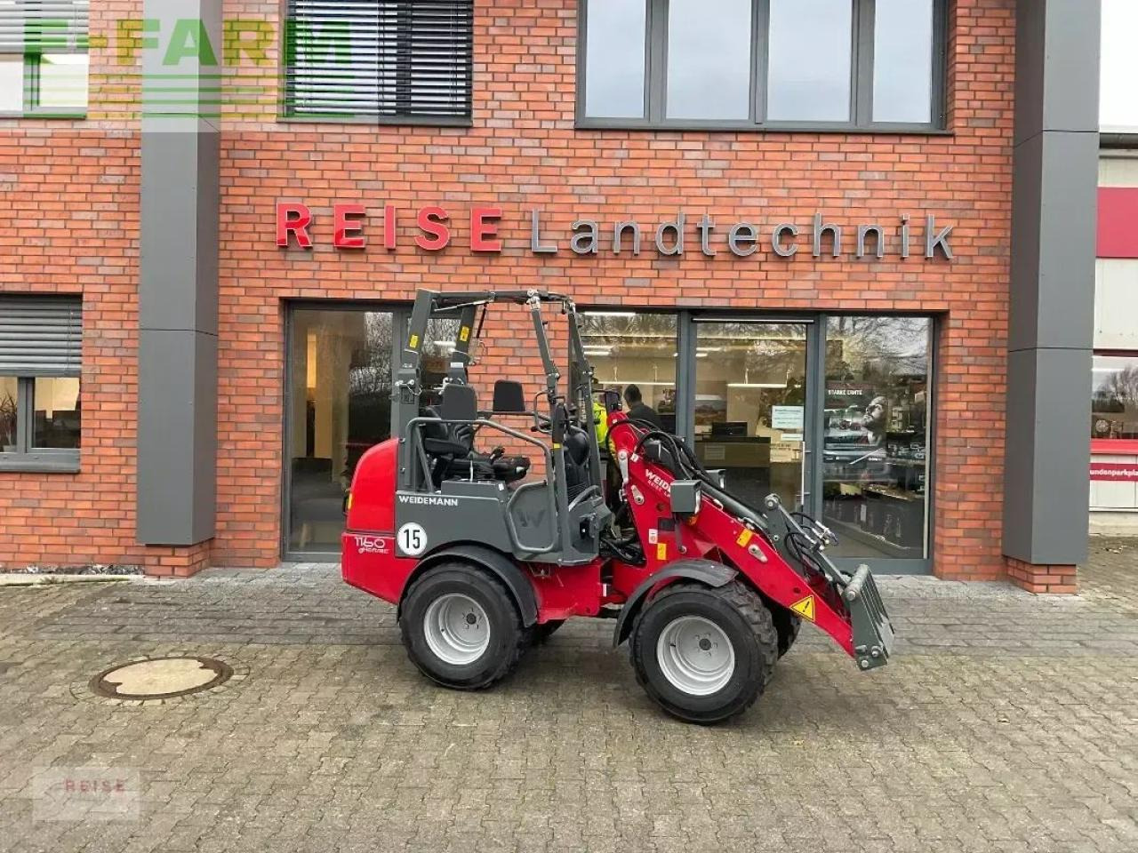 Weidemann 1160e - Gumikerekes homlokrakodó: 1 kép. Weidemann 1160e - Gumikerekes homlokrakodó: 1 kép.