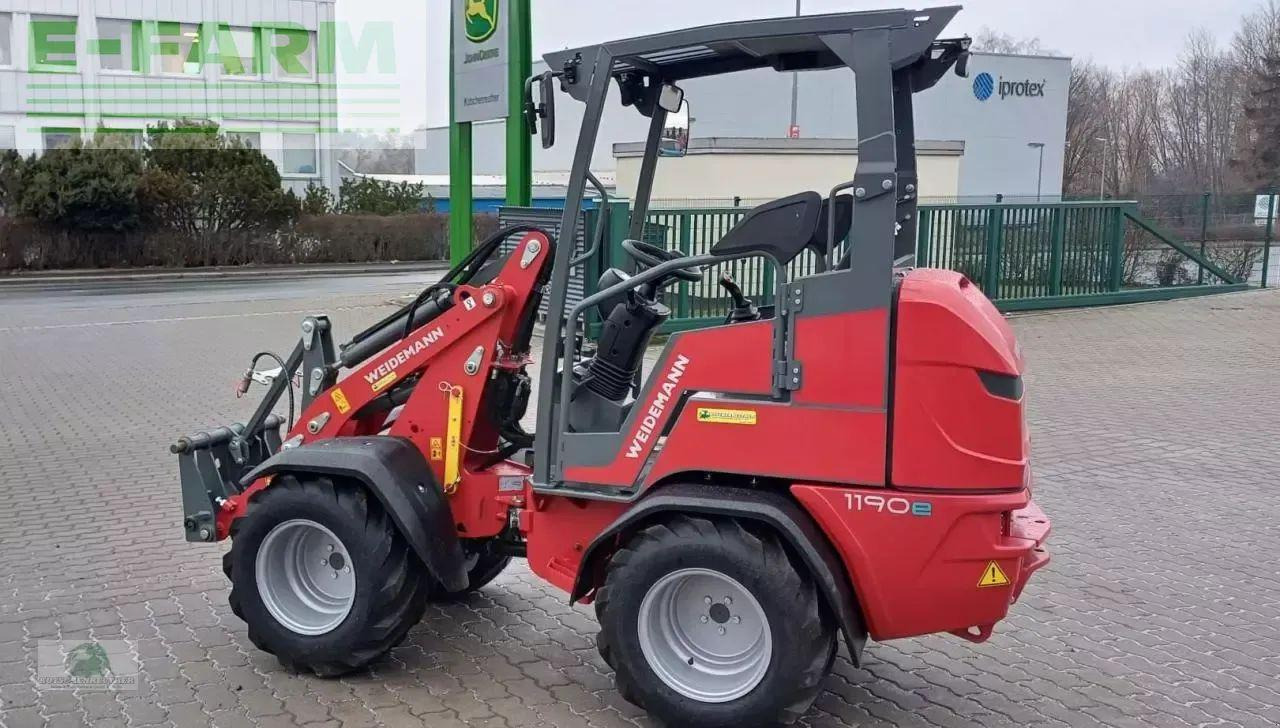 Weidemann 1190e - Gumikerekes homlokrakodó: 1 kép. Weidemann 1190e - Gumikerekes homlokrakodó: 1 kép.