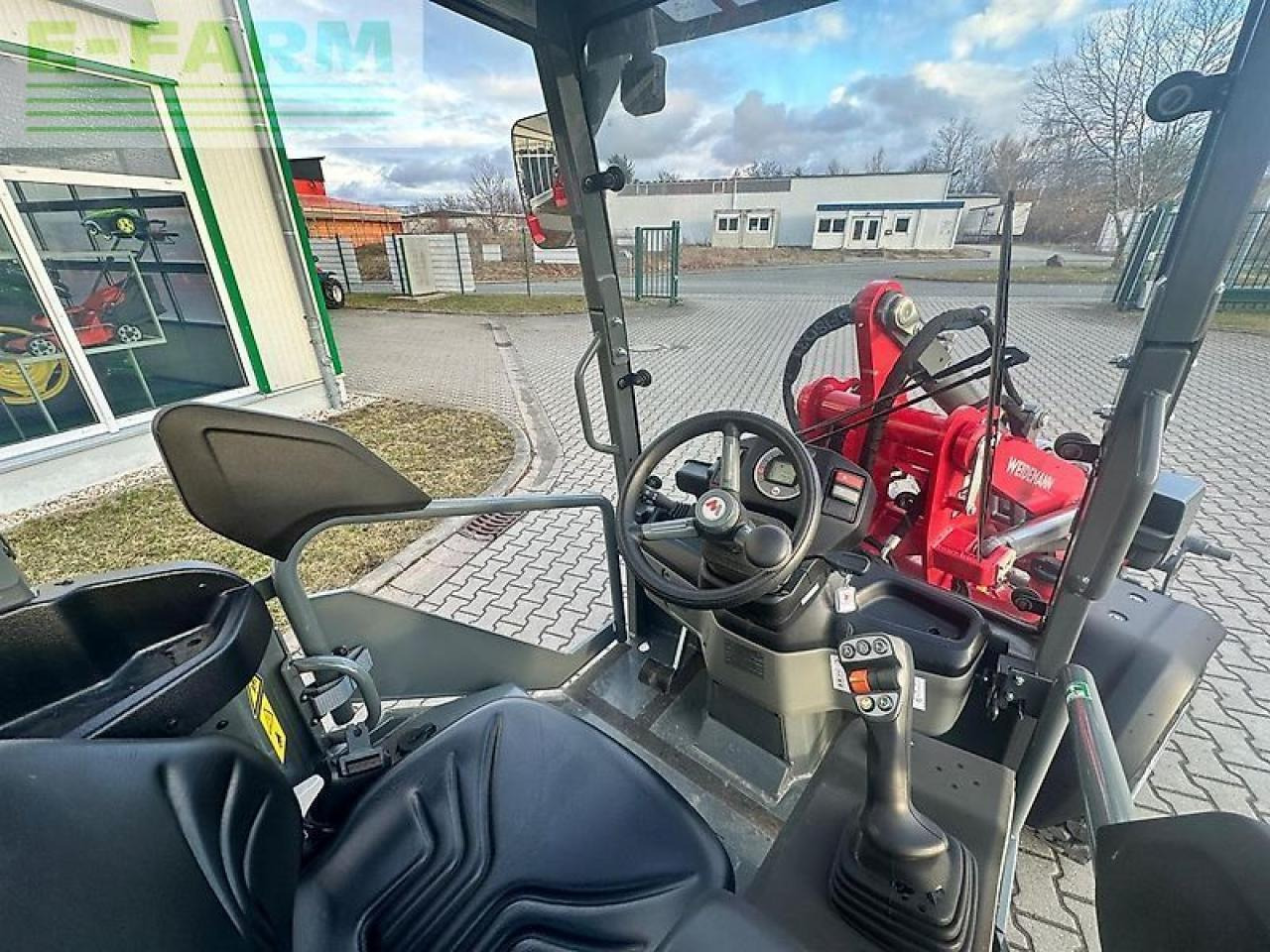 Weidemann 1390 - Minikotró: 5 kép. Weidemann 1390 - Minikotró: 5 kép.
