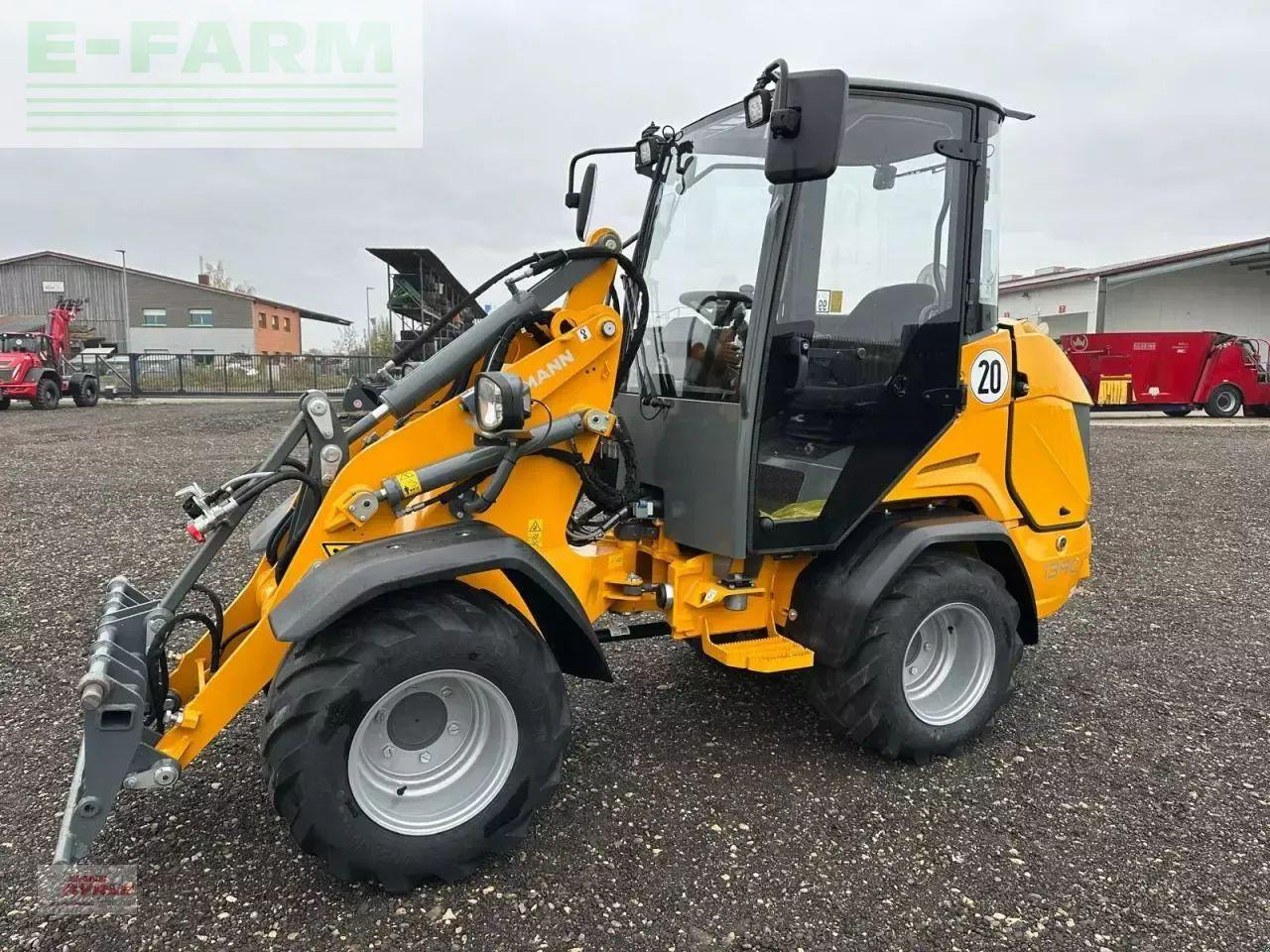 Weidemann 1390 - Gumikerekes homlokrakodó: 2 kép. Weidemann 1390 - Gumikerekes homlokrakodó: 2 kép.