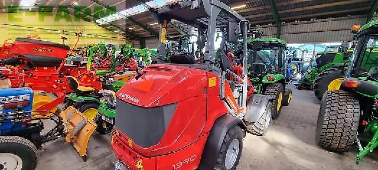 Weidemann 1390 classic - Minikotró: 3 kép. Weidemann 1390 classic - Minikotró: 3 kép.