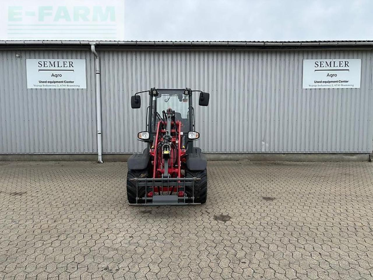 Weidemann 1390 plus - Minikotró: 2 kép. Weidemann 1390 plus - Minikotró: 2 kép.