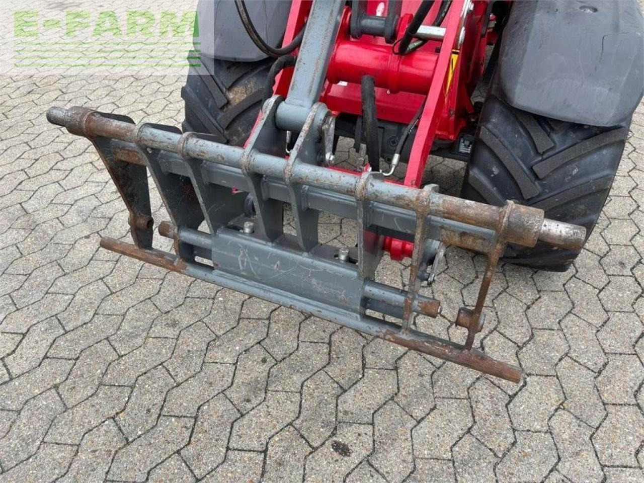 Weidemann 1390 plus - Minikotró: 5 kép. Weidemann 1390 plus - Minikotró: 5 kép.