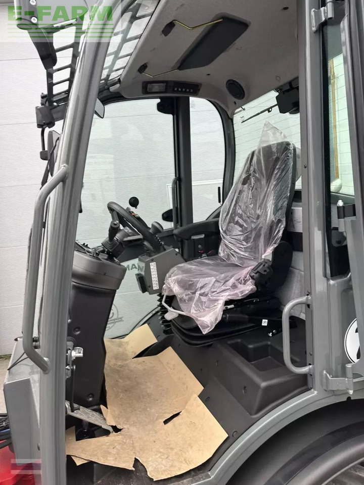 Weidemann 3080 - Minikotró: 5 kép. Weidemann 3080 - Minikotró: 5 kép.