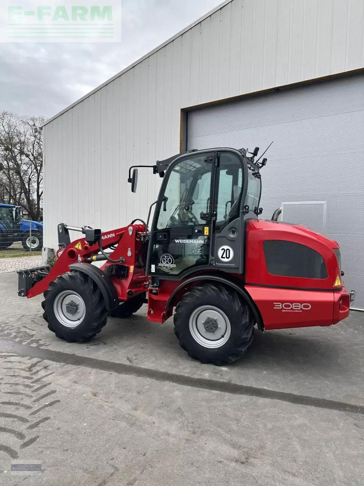Weidemann 3080 - Minikotró: 2 kép. Weidemann 3080 - Minikotró: 2 kép.