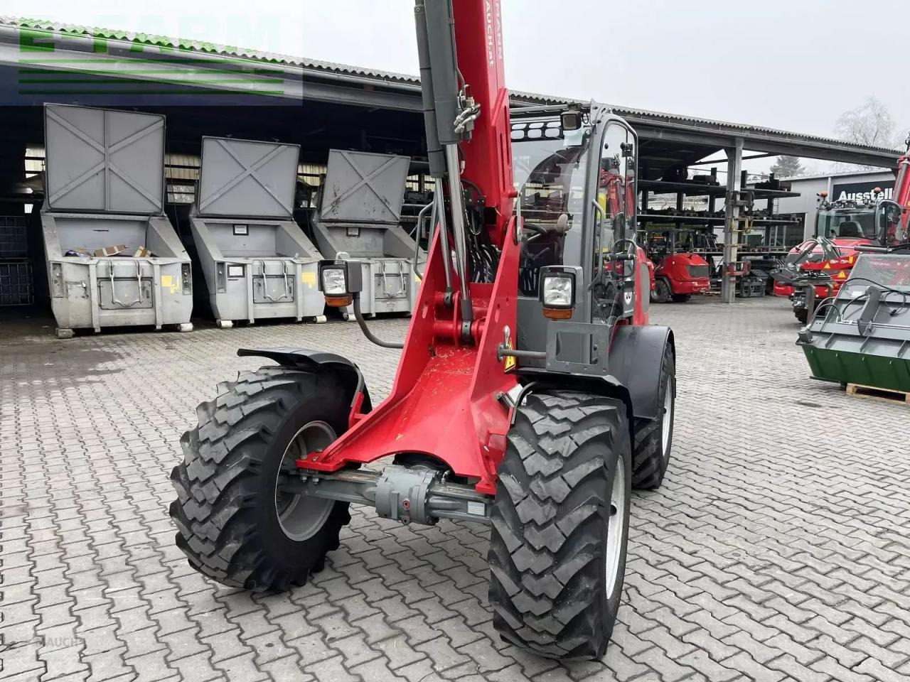 Weidemann 3080lpt ca. 5,0m hubhöhe / hochdruckfahrantrieb - Gumikerekes homlokrakodó: 2 kép. Weidemann 3080lpt ca. 5,0m hubhöhe / hochdruckfahrantrieb - Gumikerekes homlokrakodó: 2 kép.