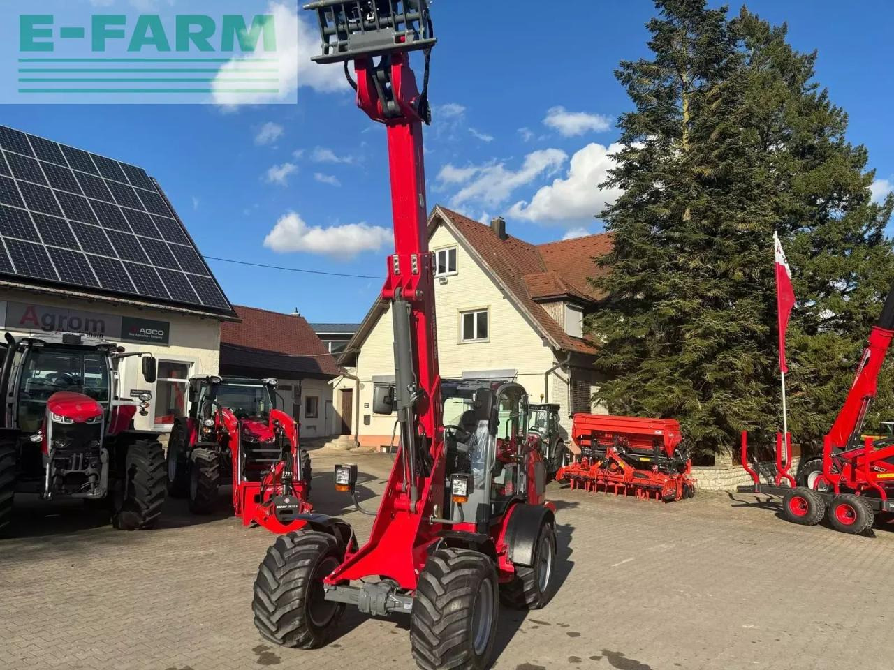 Weidemann 3080t - Teleszkópos rakodó: 2 kép. Weidemann 3080t - Teleszkópos rakodó: 2 kép.