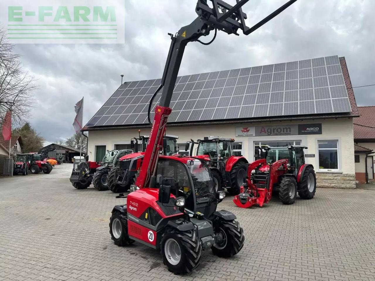 Weidemann t 4512 - Teleszkópos rakodó: 2 kép. Weidemann t 4512 - Teleszkópos rakodó: 2 kép.