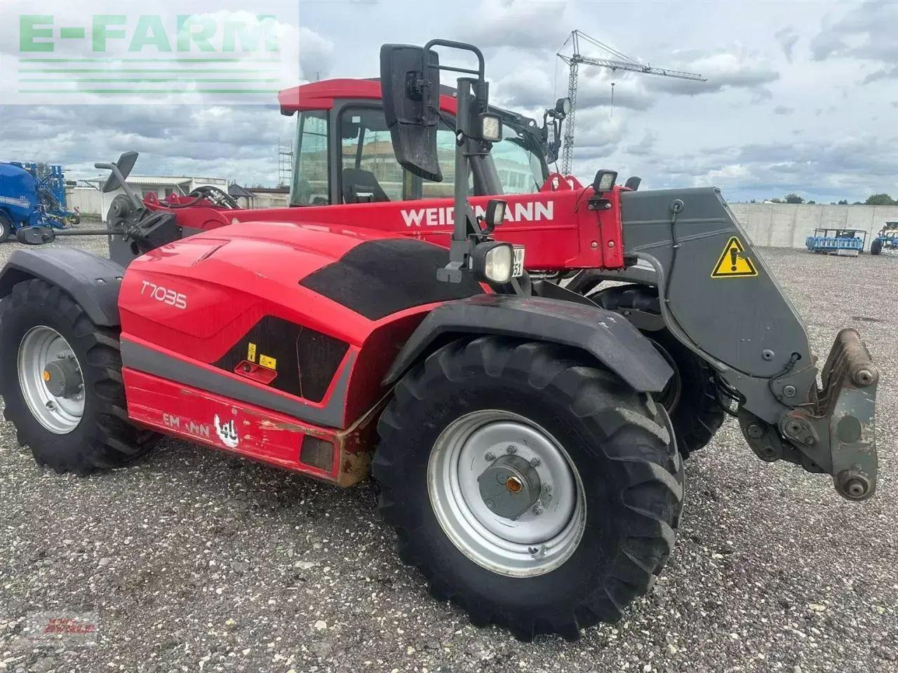 Weidemann t7035 - Teleszkópos rakodó: 1 kép. Weidemann t7035 - Teleszkópos rakodó: 1 kép.