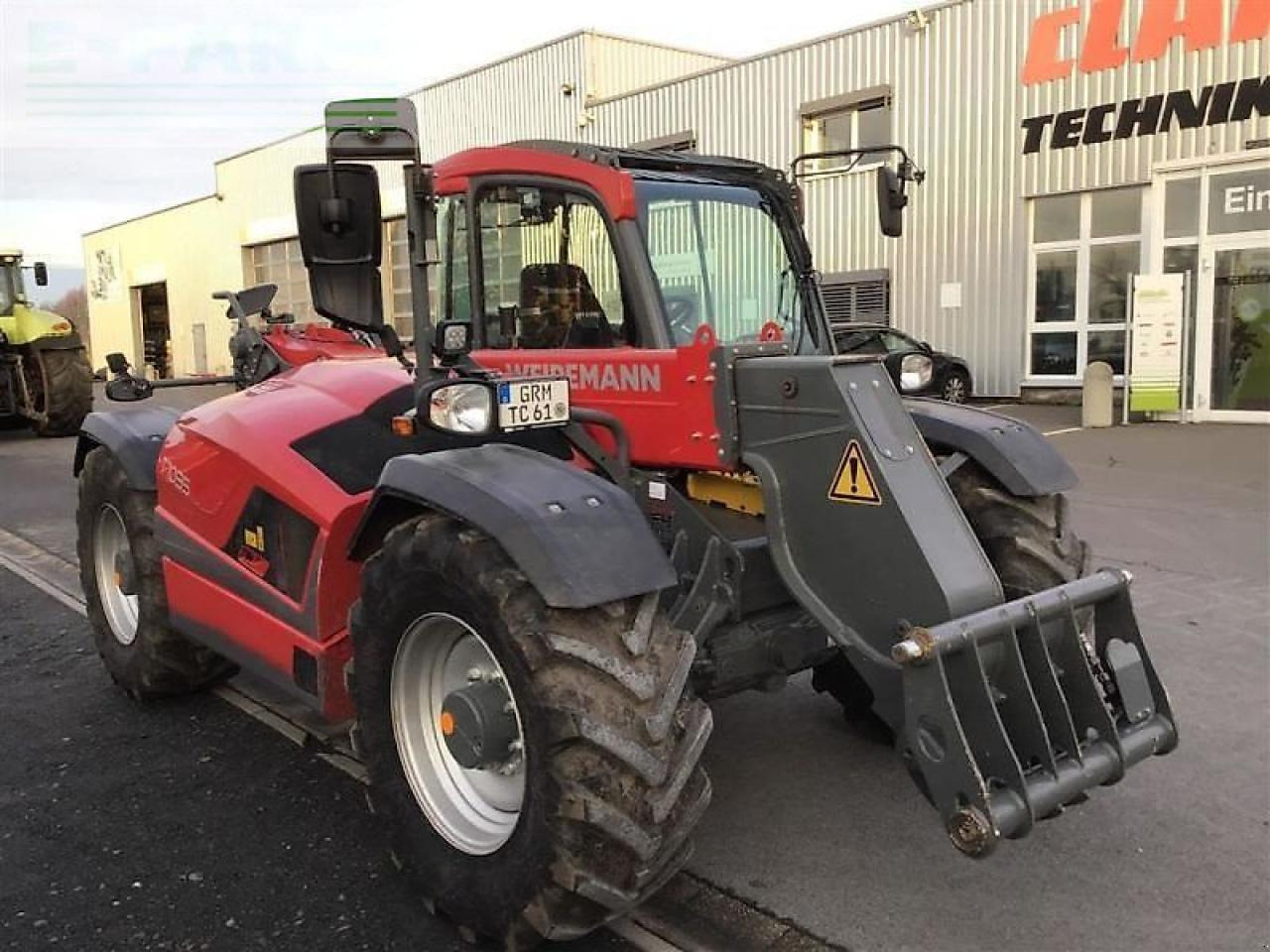 Weidemann teleskopradla. weidemann t7035 - Teleszkópos rakodó: 5 kép. Weidemann teleskopradla. weidemann t7035 - Teleszkópos rakodó: 5 kép.