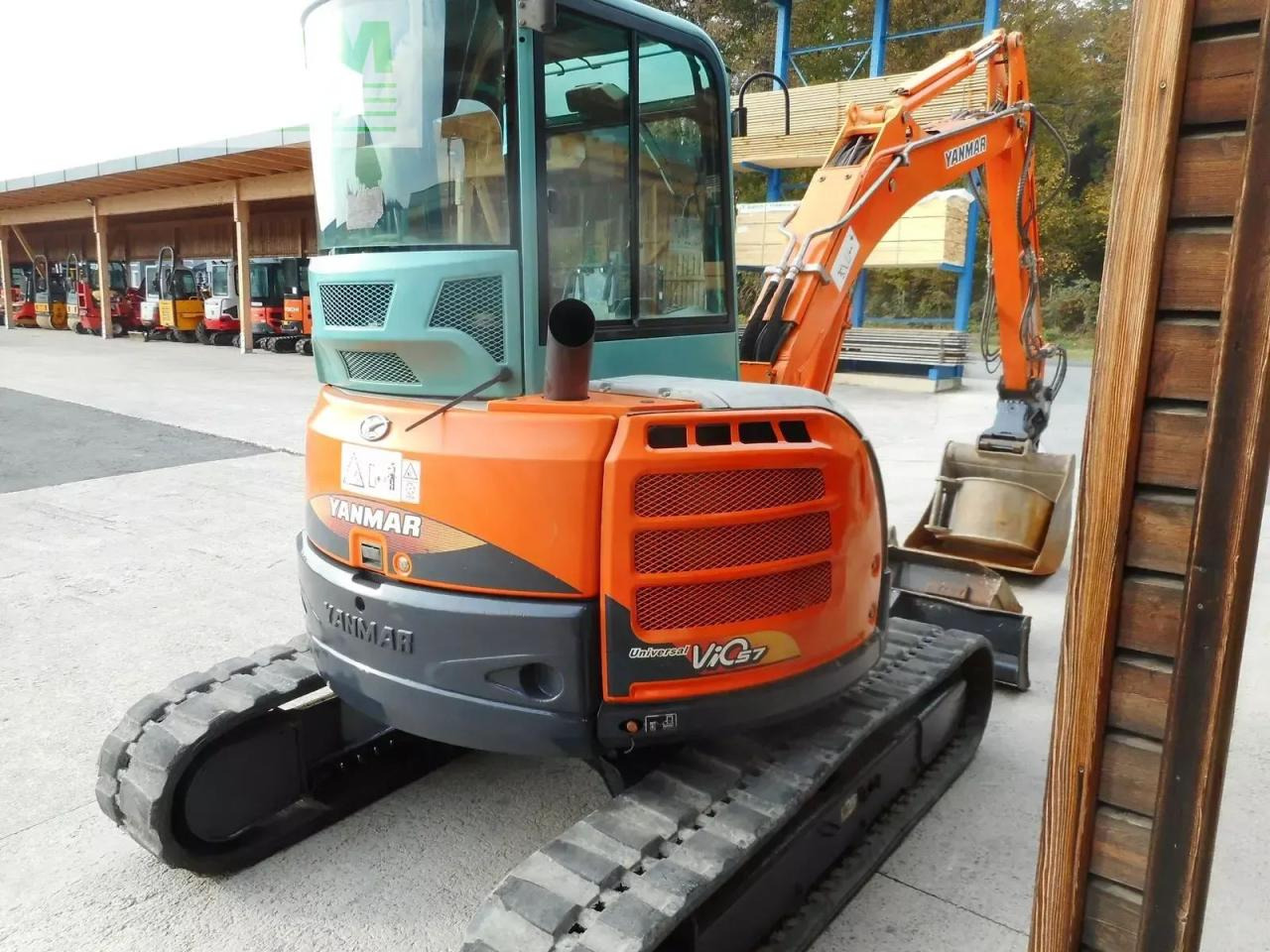Yanmar vio57 ( 5.325kg ) powertilt + hydr. sw + 3 löffe - Minikotró: 4 kép. Yanmar vio57 ( 5.325kg ) powertilt + hydr. sw + 3 löffe - Minikotró: 4 kép.