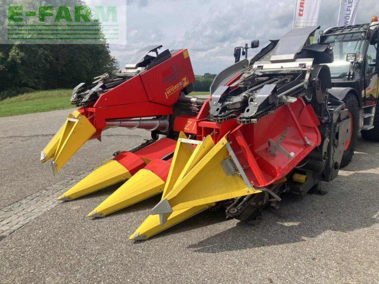 Ziegler corn champion 6/70 - Takarmánybetakarító gép: 1 kép. Ziegler corn champion 6/70 - Takarmánybetakarító gép: 1 kép.